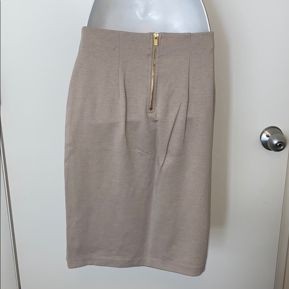 ✨Philosophy ponte Skirt✨ - Picture 6 of 6